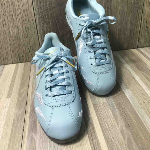 NWT Nike Classic Cortez Leather Blue W AUTHENTIC - Picture 3 of 5